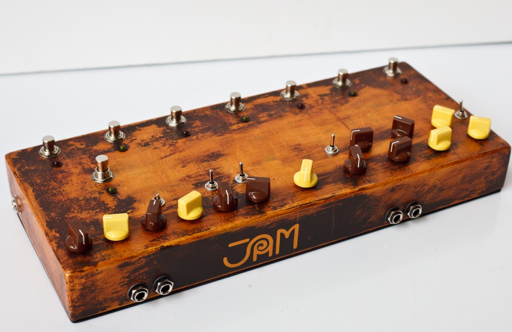 pedals guitar from wood